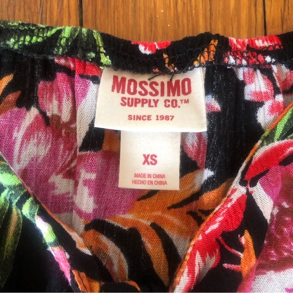Mossimo Floral Romper with Front Tie Size XS - Picture 8 of 8
